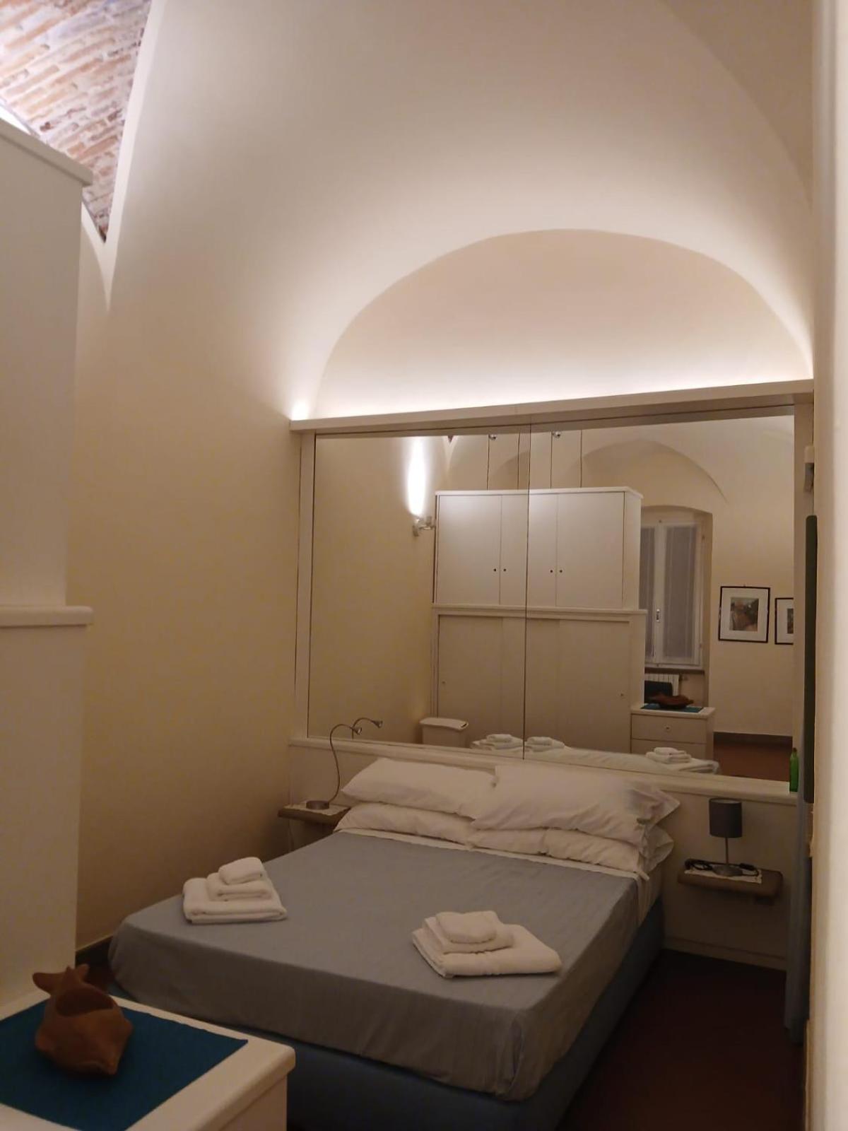 A Little Gem In The Old City Center... Lerici Exterior photo